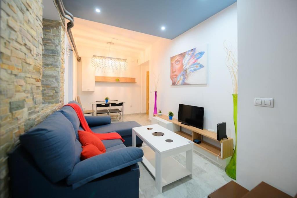 דירות מדריד Encantador Apartamento Temporal Centrico Con Patio Privado Mpe51 מראה חיצוני תמונה